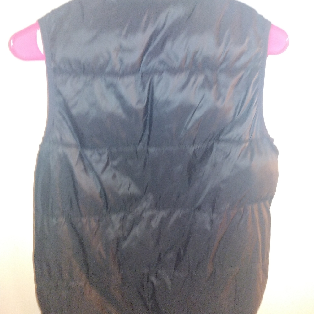 Vest - Picture 3 of 3